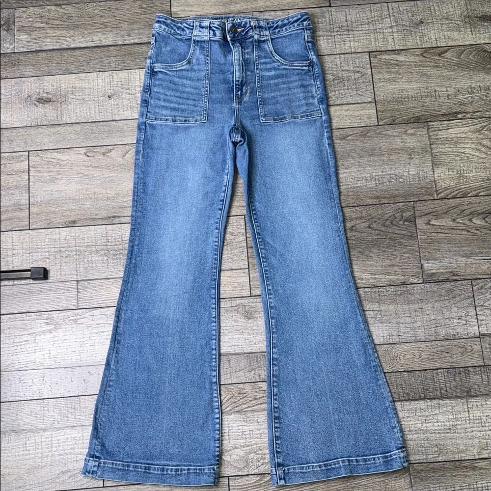 American Eagle Outfitters Next Level Stretch Super hi-Rise Flare Jeans - Picture 3 of 13